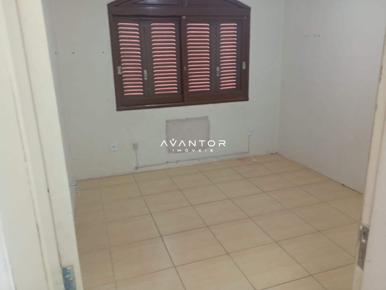 Casa Comercial com 3 salas para alugar em Camobi, Santa Maria/RS — foto 11 de 16