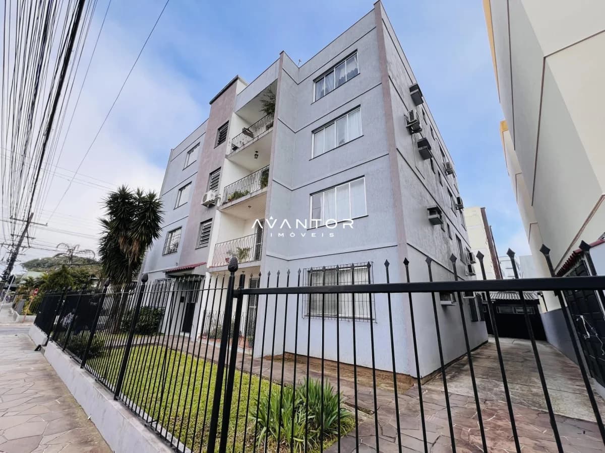 Fachada do prédio com sacadas — Apartamento com 2 quartos à venda no edifício Tanisa III, em Camobi, Santa Maria/RS