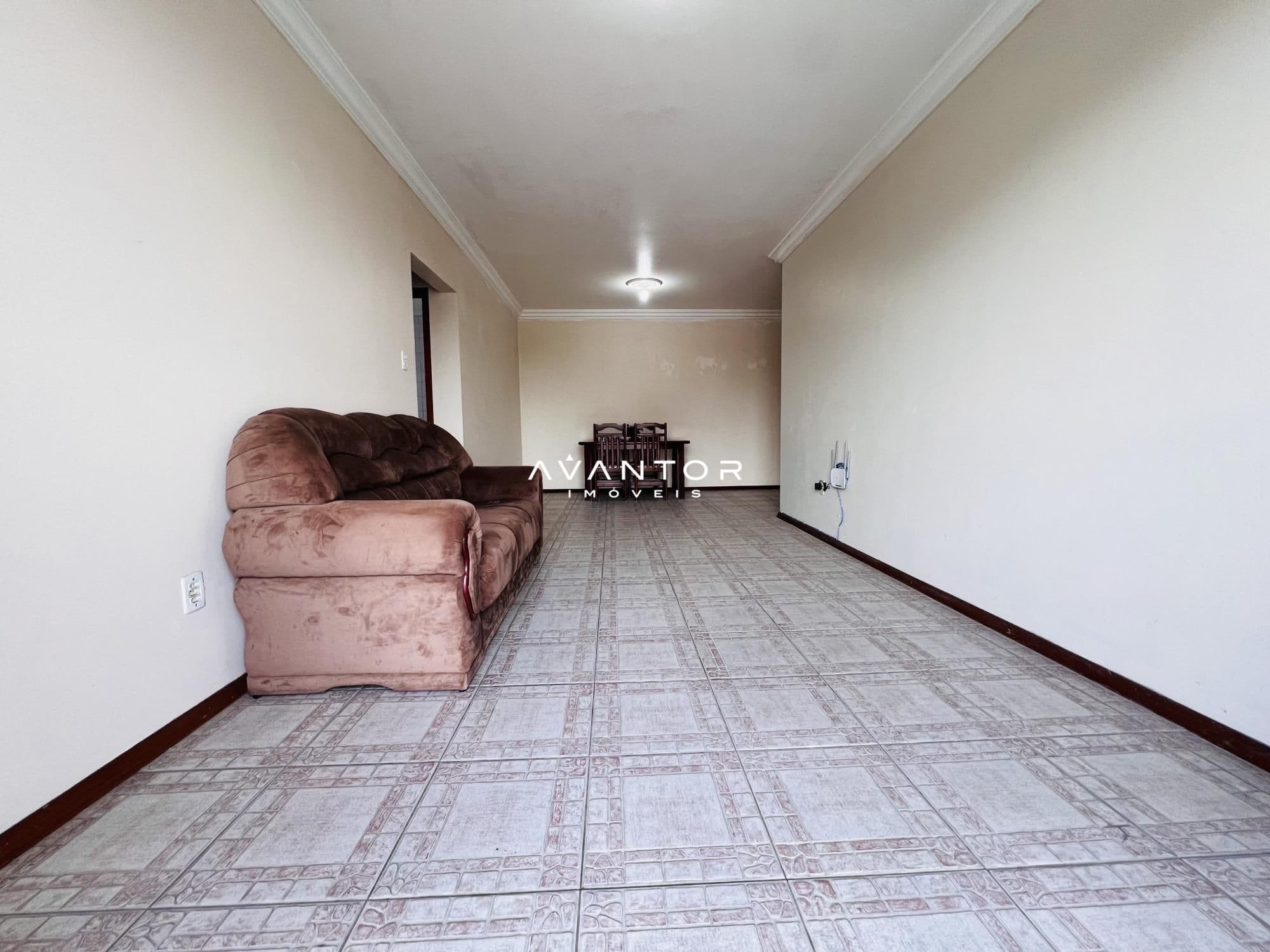 Apartamento com 2 quartos à venda no edifício Tanisa III, em Camobi, Santa Maria/RS — foto 4 de 23