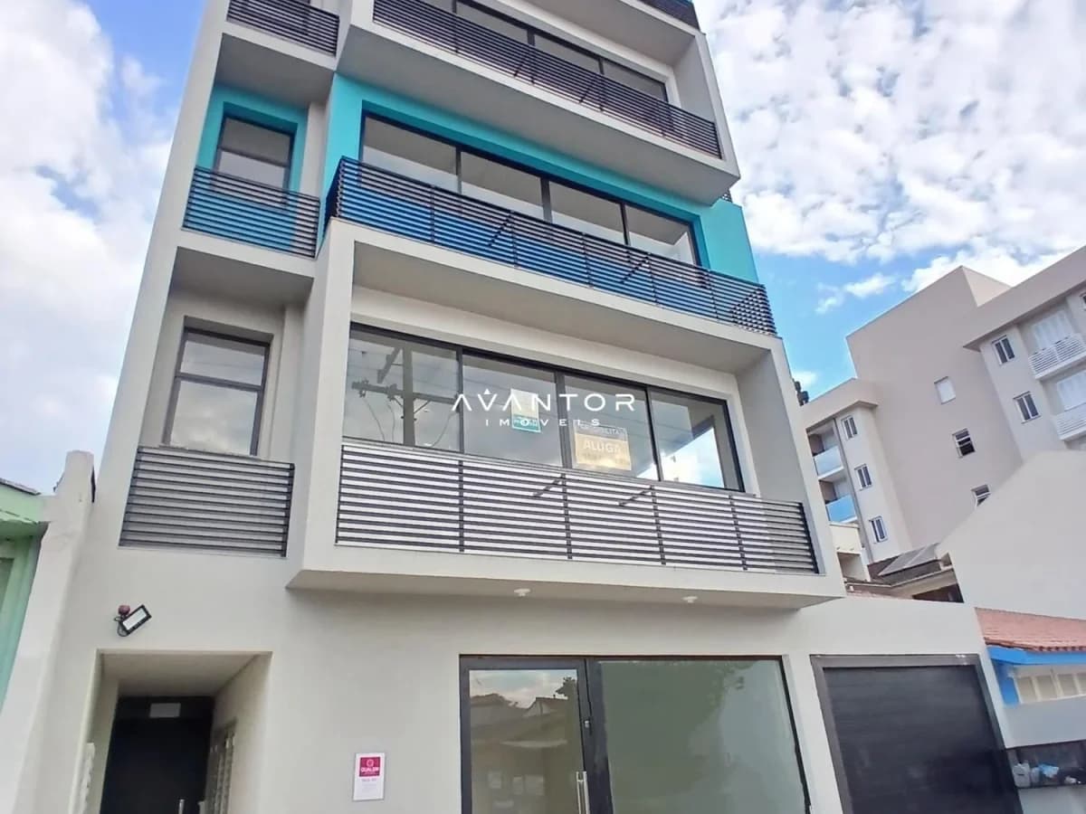 Fachada do prédio com sacadas — Sala Comercial com 1 sala à venda no Edificio Comercial Belvedere, em Camobi, Santa Maria/RS