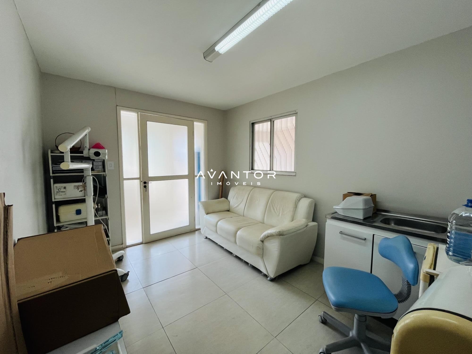 Casa com 4 quartos à venda em Tancredo Neves, Santa Maria/RS — foto 3 de 10