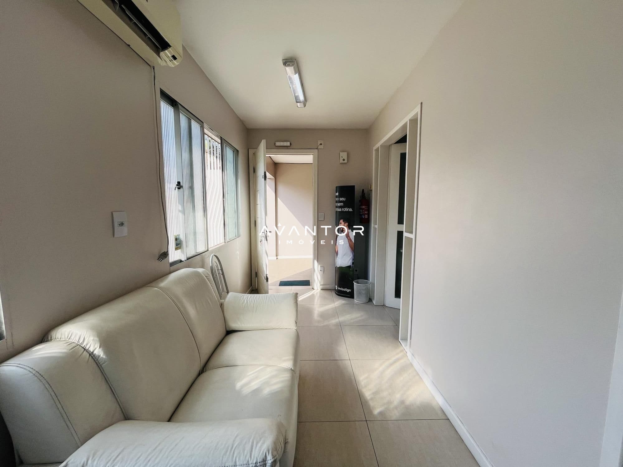 Casa com 4 quartos à venda em Tancredo Neves, Santa Maria/RS — foto 7 de 10