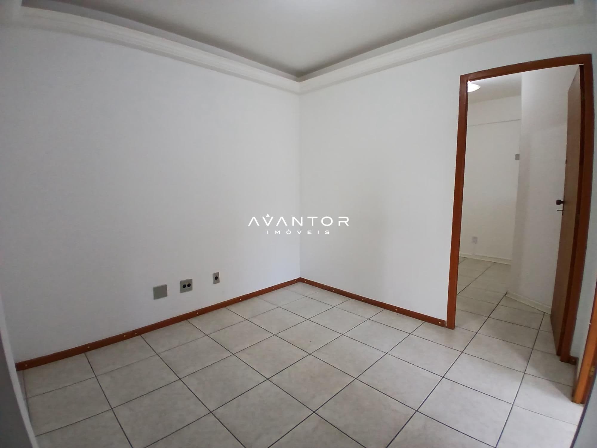 Sala Comercial com 3 salas à venda no Centro Profissional O Continente, em Centro, Santa Maria/RS — foto 2 de 12