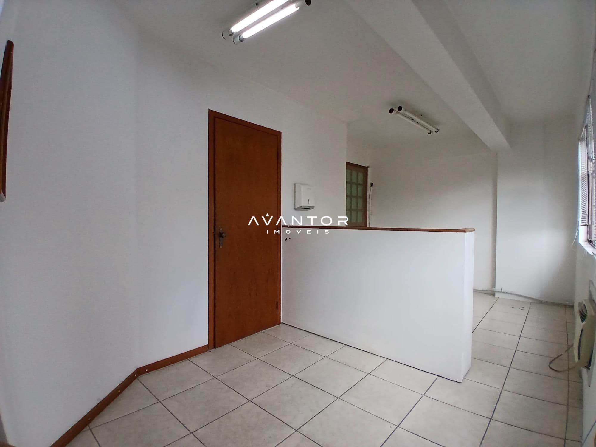 Sala Comercial com 3 salas à venda no Centro Profissional O Continente, em Centro, Santa Maria/RS — foto 7 de 12