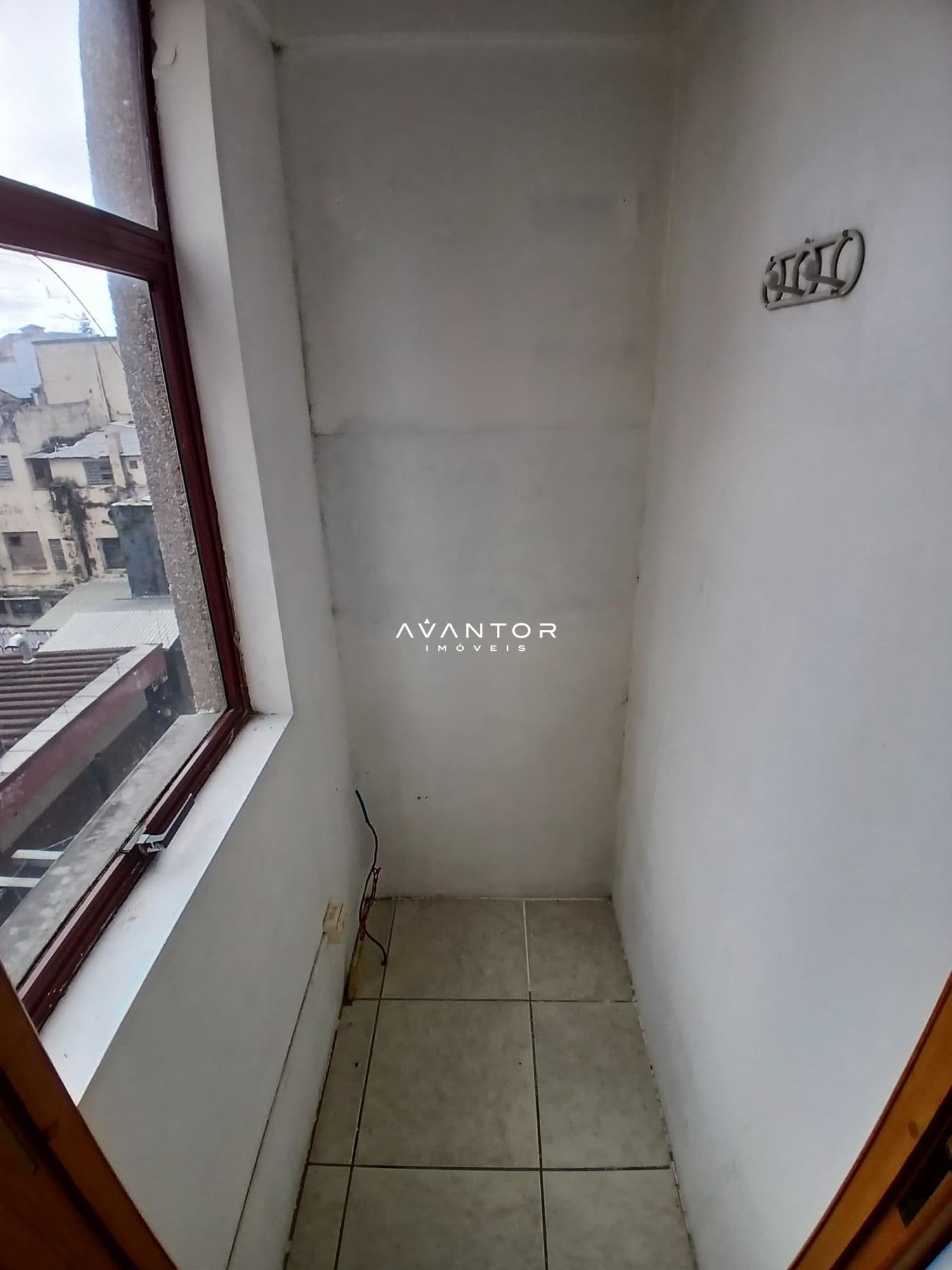 Sala Comercial com 3 salas à venda no Centro Profissional O Continente, em Centro, Santa Maria/RS — foto 11 de 12