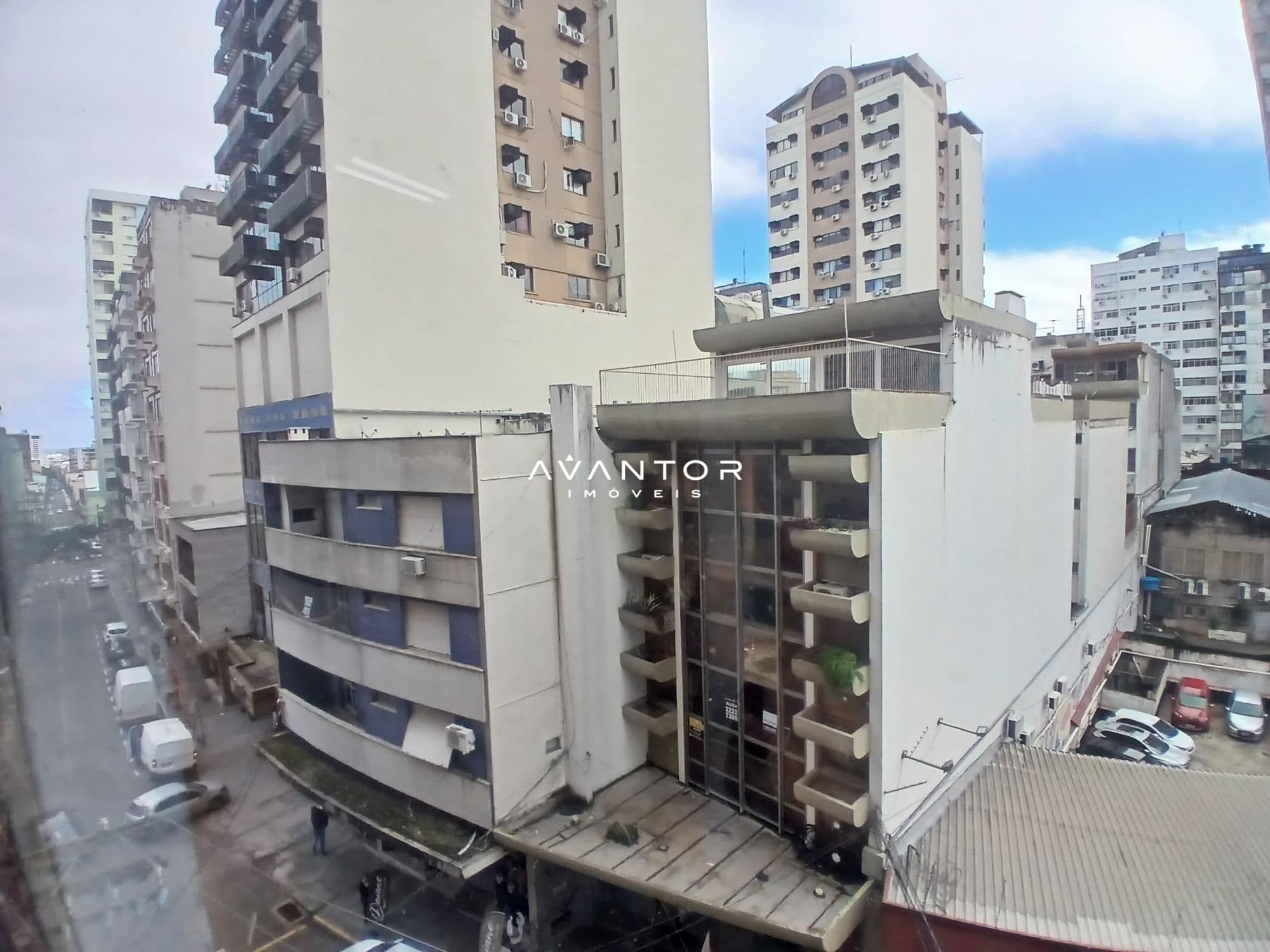 Sala Comercial com 3 salas à venda no Centro Profissional O Continente, em Centro, Santa Maria/RS — foto 12 de 12