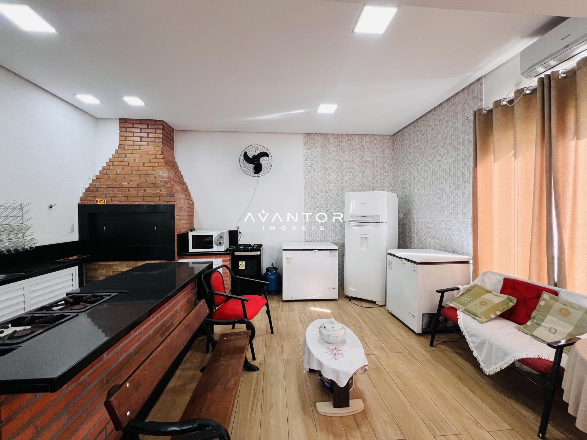 Área gourmet — Casa com 4 quartos à venda em Nossa Senhora do Rosário, Santa Maria/RS