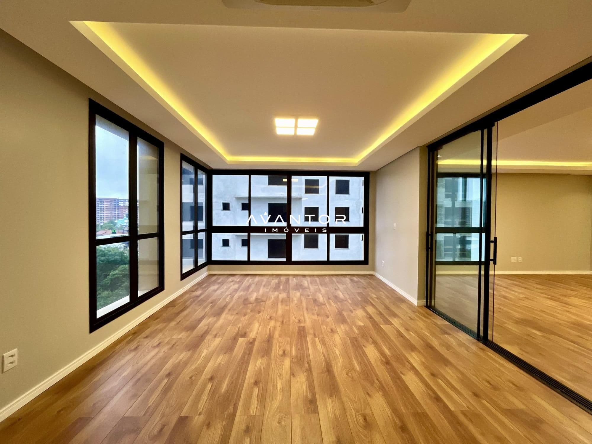 Apartamento com 3 quartos à venda no Residencial Córdoba Palace, em Nossa Senhora Medianeira, Santa Maria/RS — foto 3 de 16