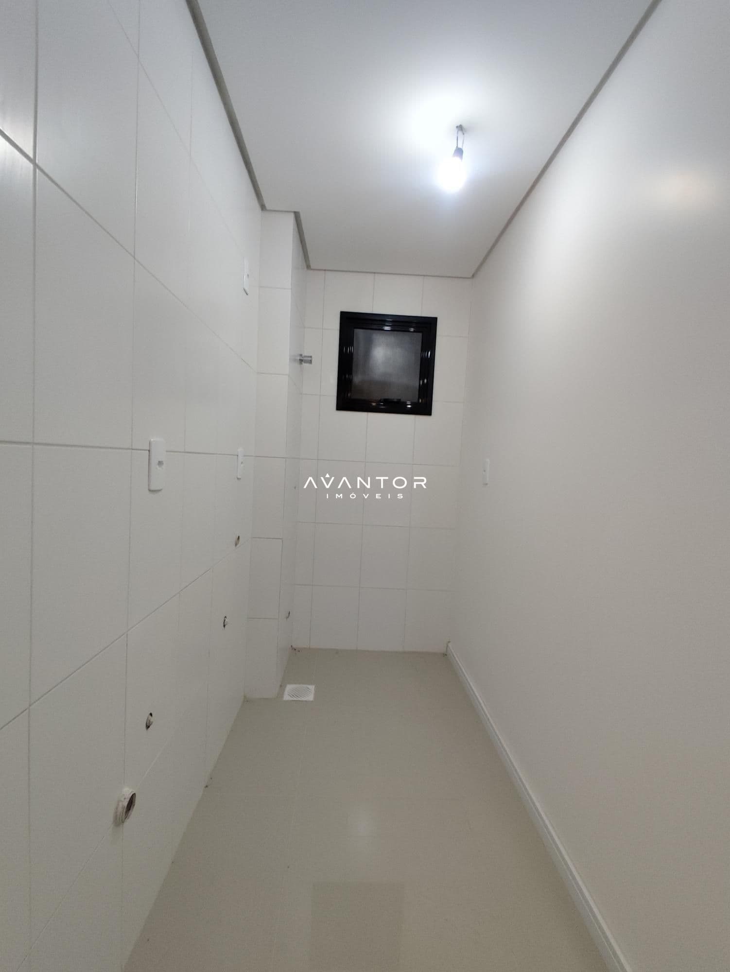 Apartamento com 2 quartos à venda no Edifício Távira, em Uglione, Santa Maria/RS — foto 10 de 11