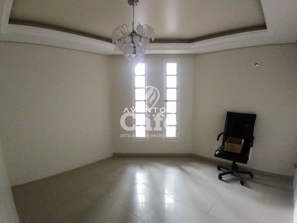 Casa Comercial com 4 salas à venda em Nossa Senhora Medianeira, Santa Maria/RS — foto 8 de 29