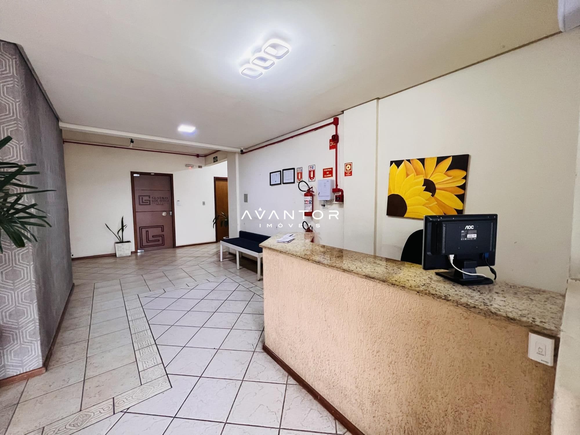 Sala Comercial com 2 salas à venda no Edificio Miguel Reali, em Nossa Senhora das Dores, Santa Maria/RS — foto 2 de 19