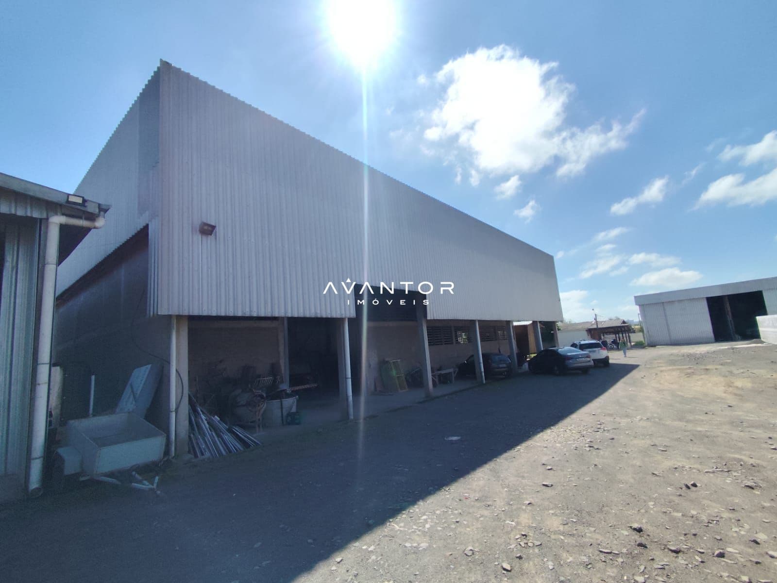 Pavilhão com 1 sala para alugar em São João, Santa Maria/RS — foto 2 de 5