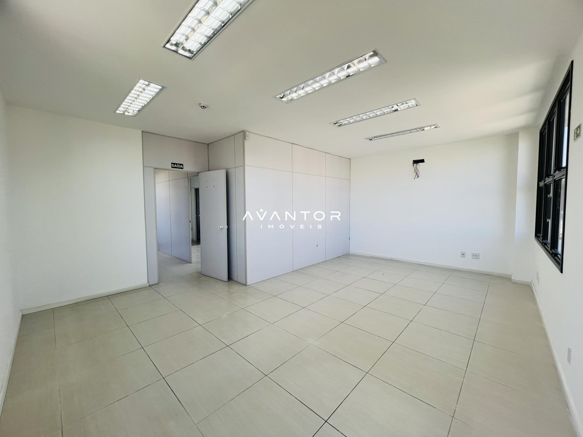 Sala Comercial com 1 sala à venda em Nossa Senhora das Dores, Santa Maria/RS — foto 12 de 18