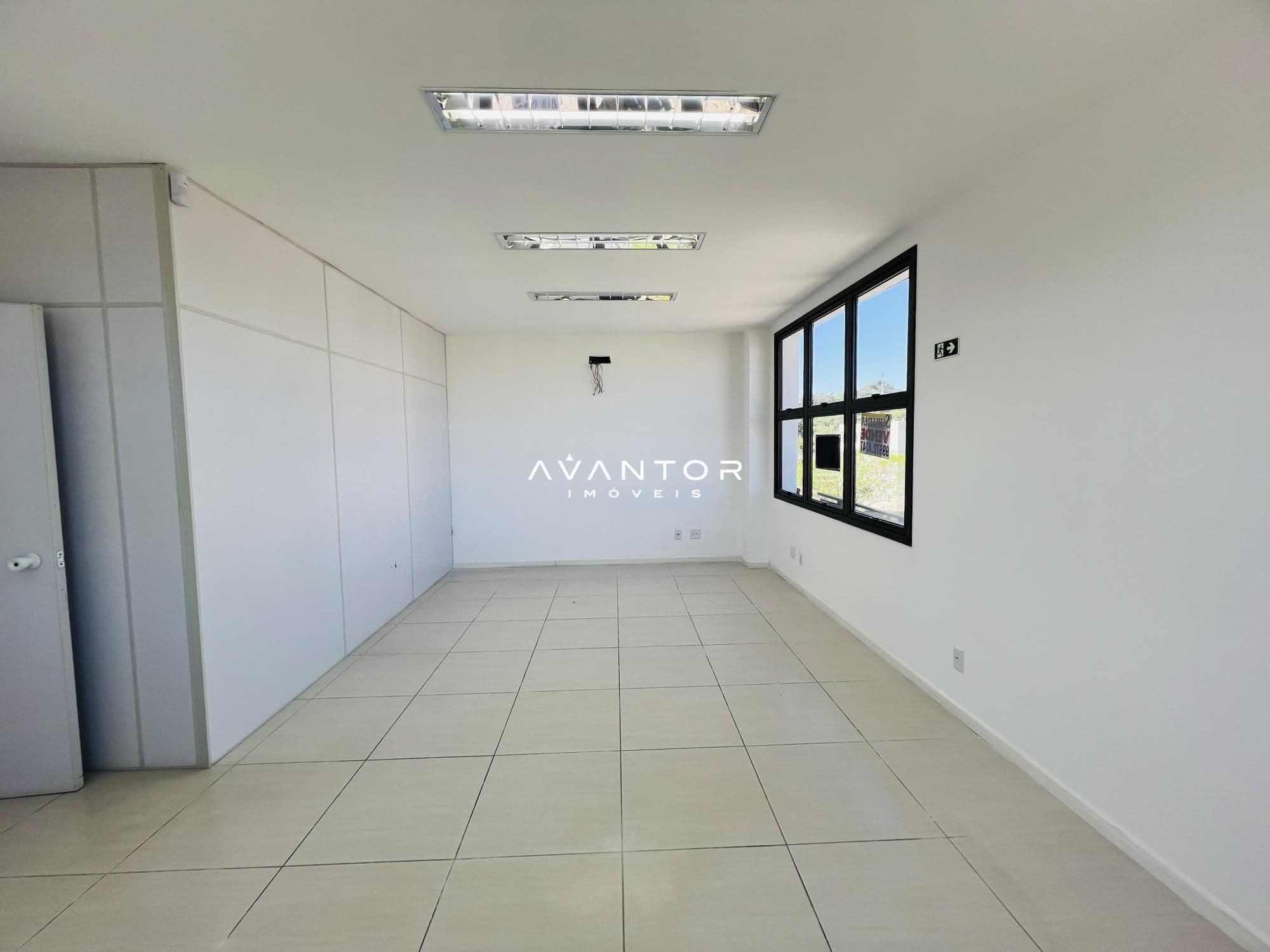 Sala Comercial com 1 sala à venda em Nossa Senhora das Dores, Santa Maria/RS — foto 13 de 18
