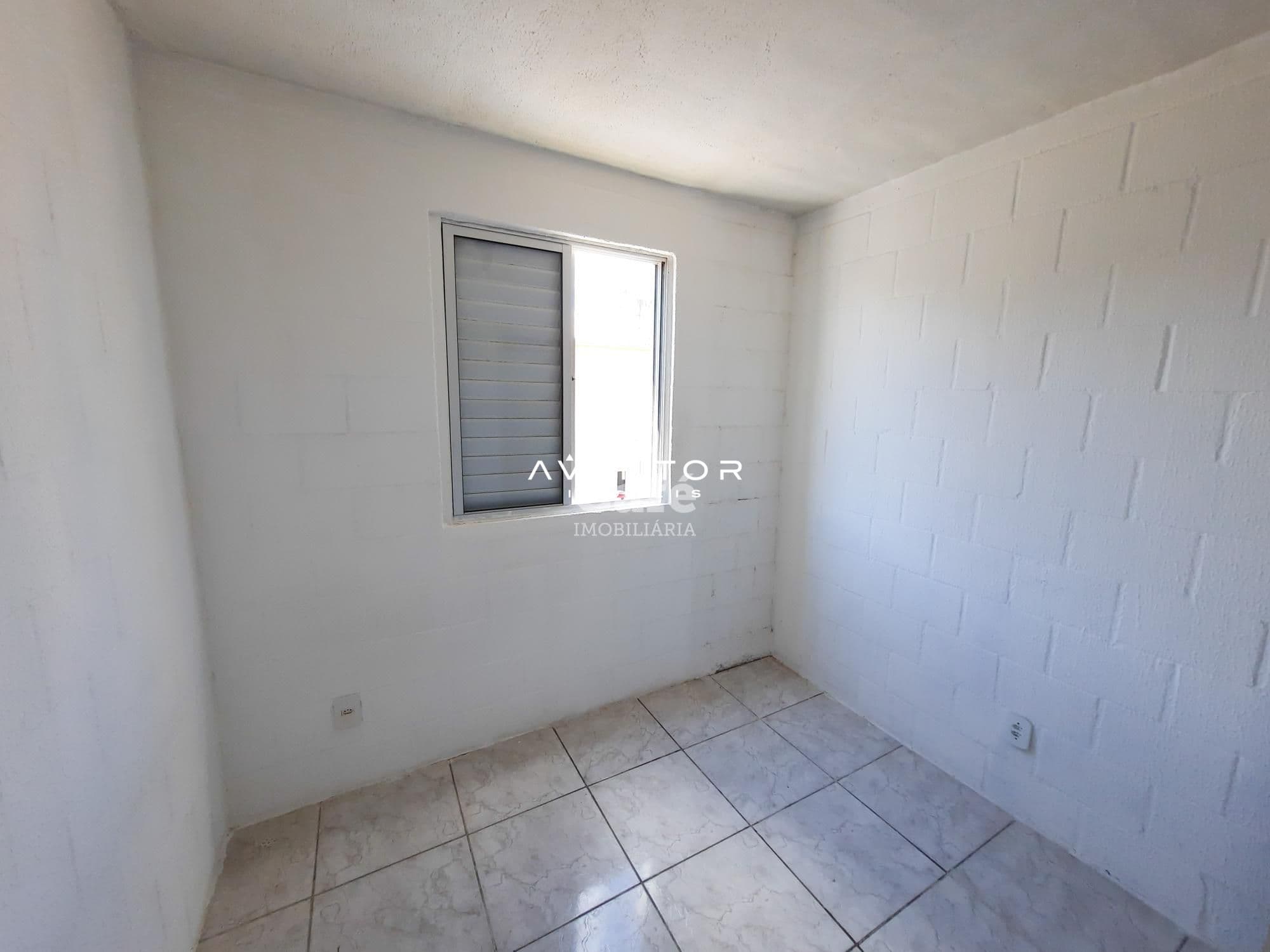 Apartamento de 2 dormitórios com vaga de estacionamento — Apartamento com 2 quartos à venda em Juscelino Kubitschek, Santa Maria/RS