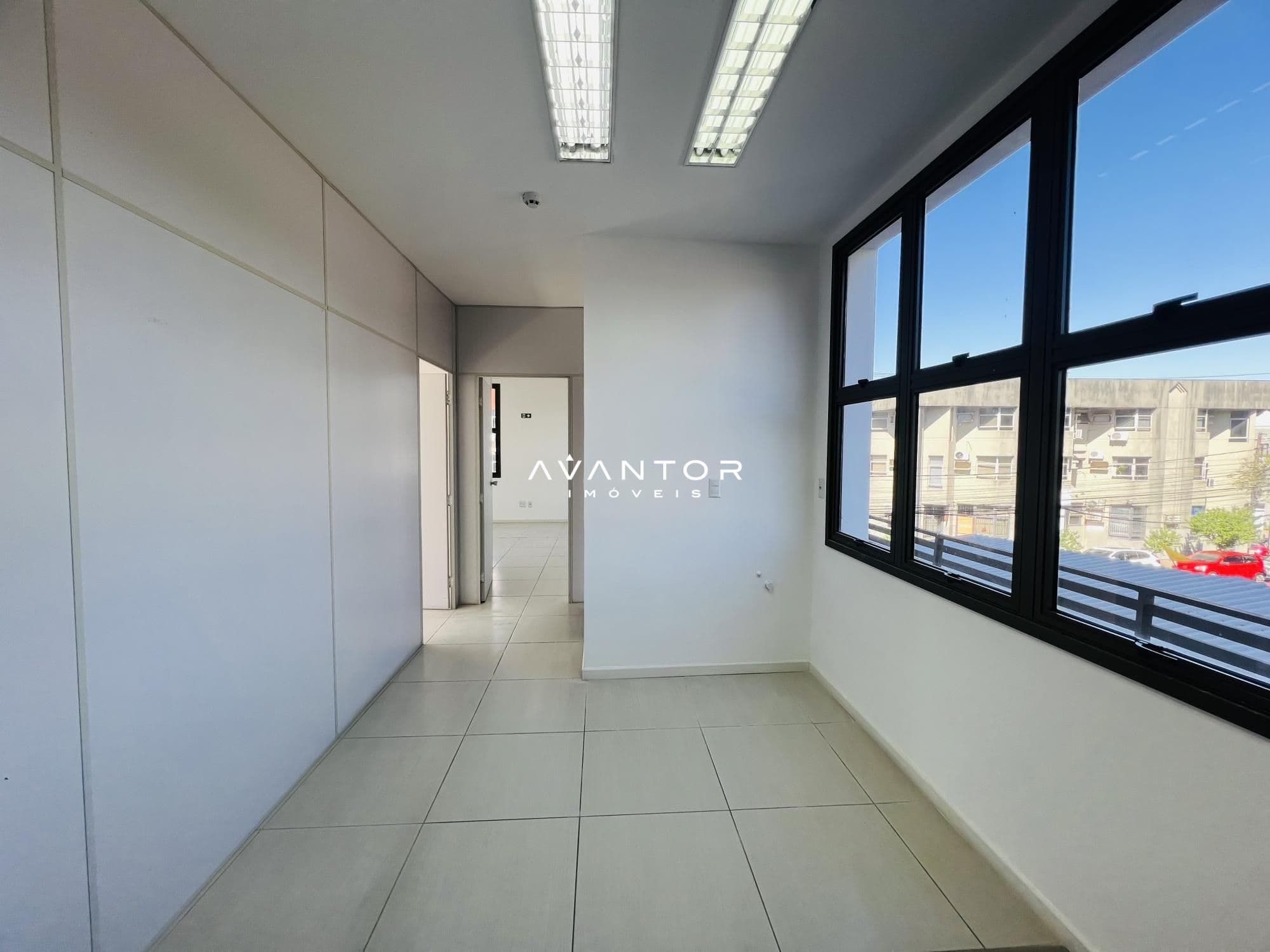 Sala Comercial com 1 sala à venda em Nossa Senhora das Dores, Santa Maria/RS — foto 3 de 17