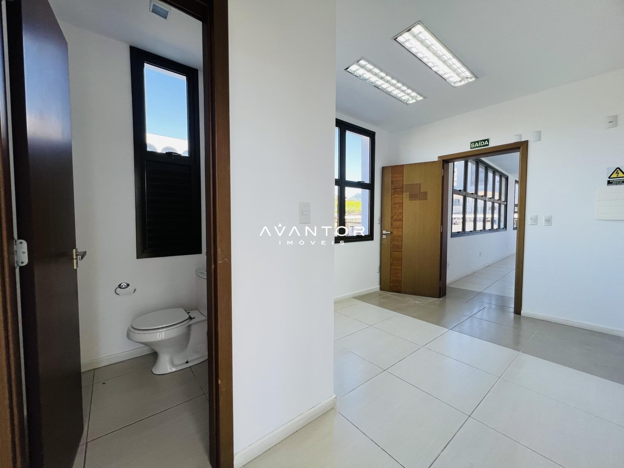 Sala Comercial com 1 sala à venda em Nossa Senhora das Dores, Santa Maria/RS — foto 5 de 17