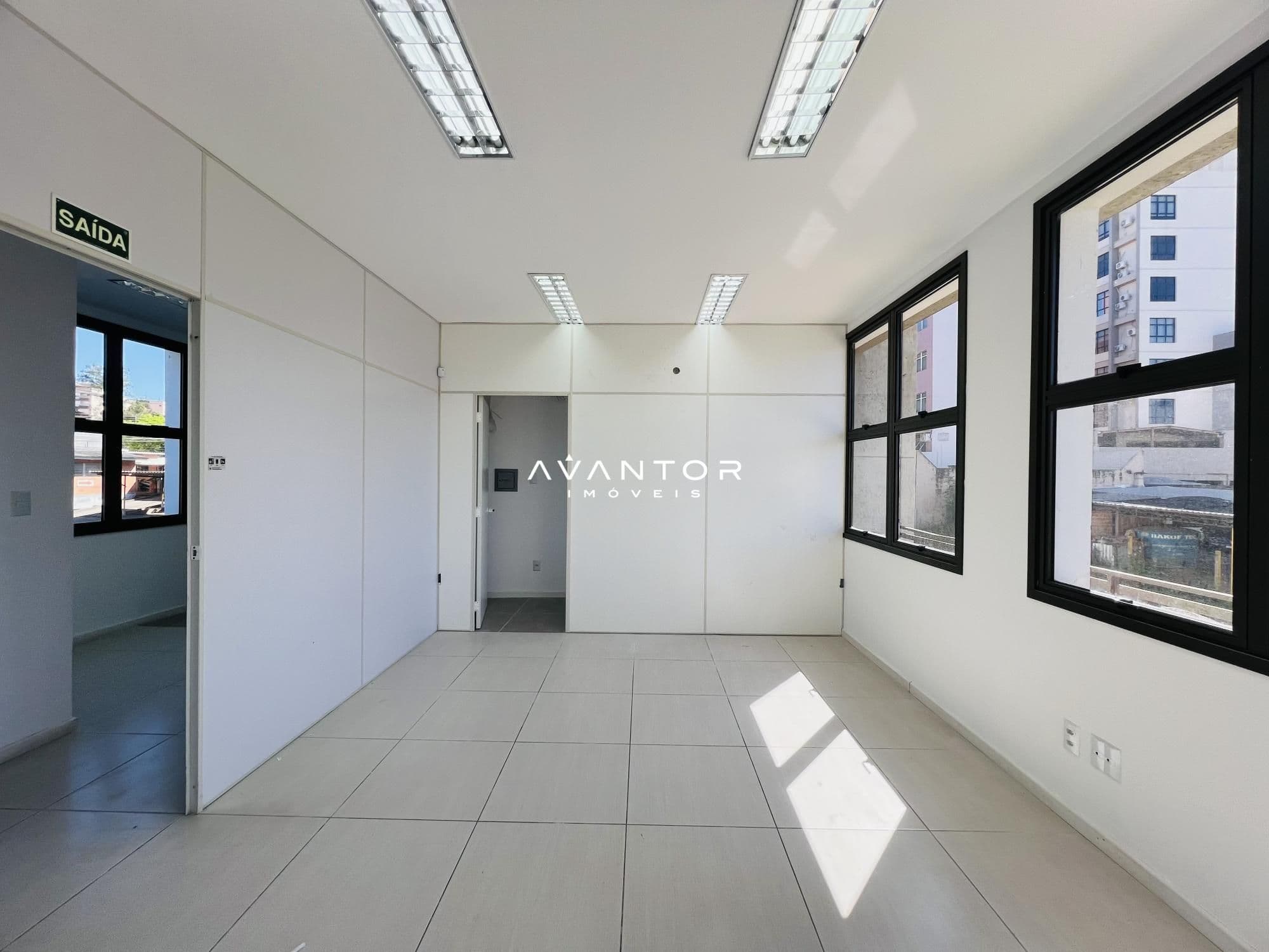 Sala Comercial com 1 sala à venda em Nossa Senhora das Dores, Santa Maria/RS — foto 6 de 17
