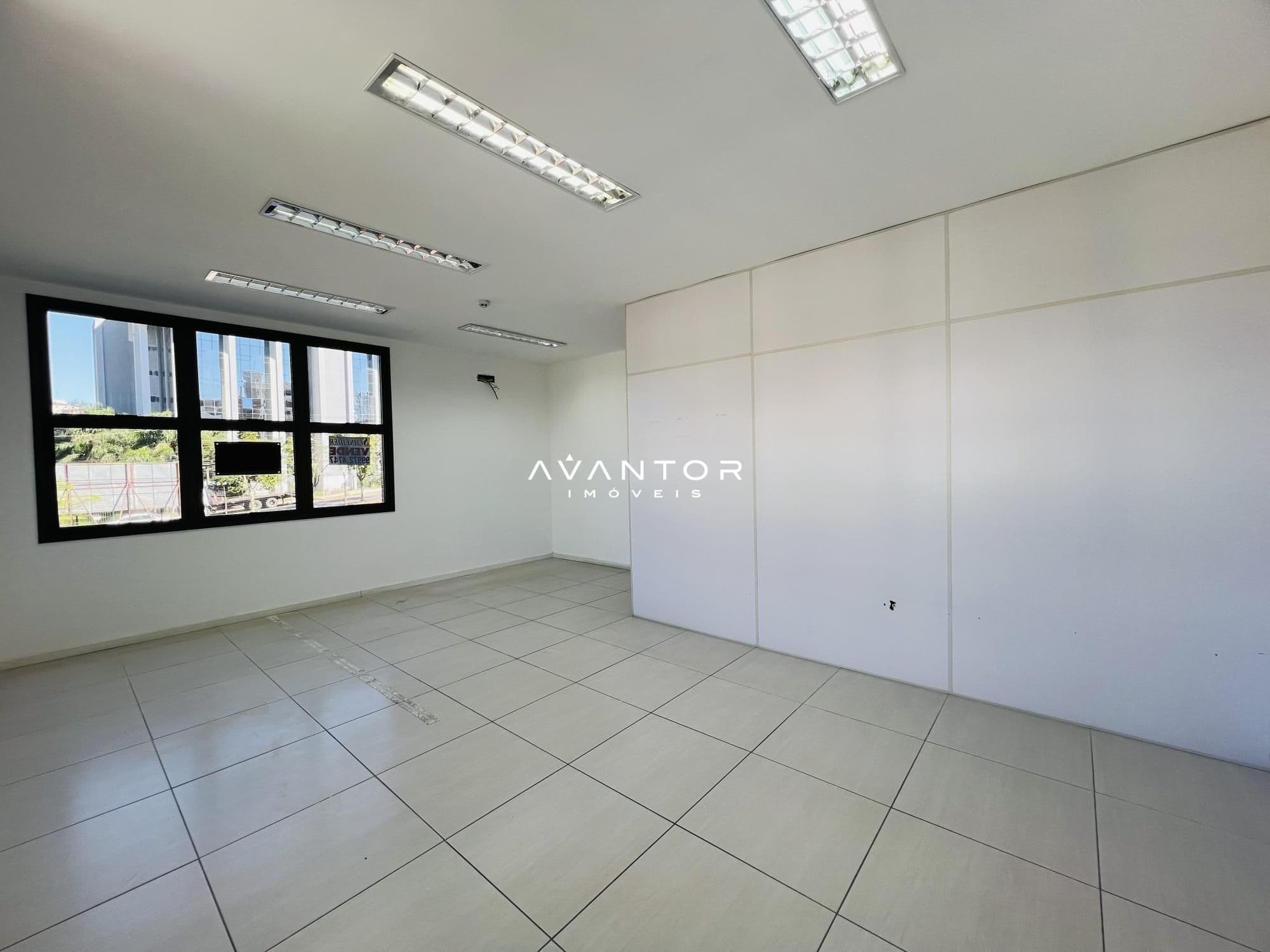 Sala Comercial com 1 sala à venda em Nossa Senhora das Dores, Santa Maria/RS — foto 16 de 17