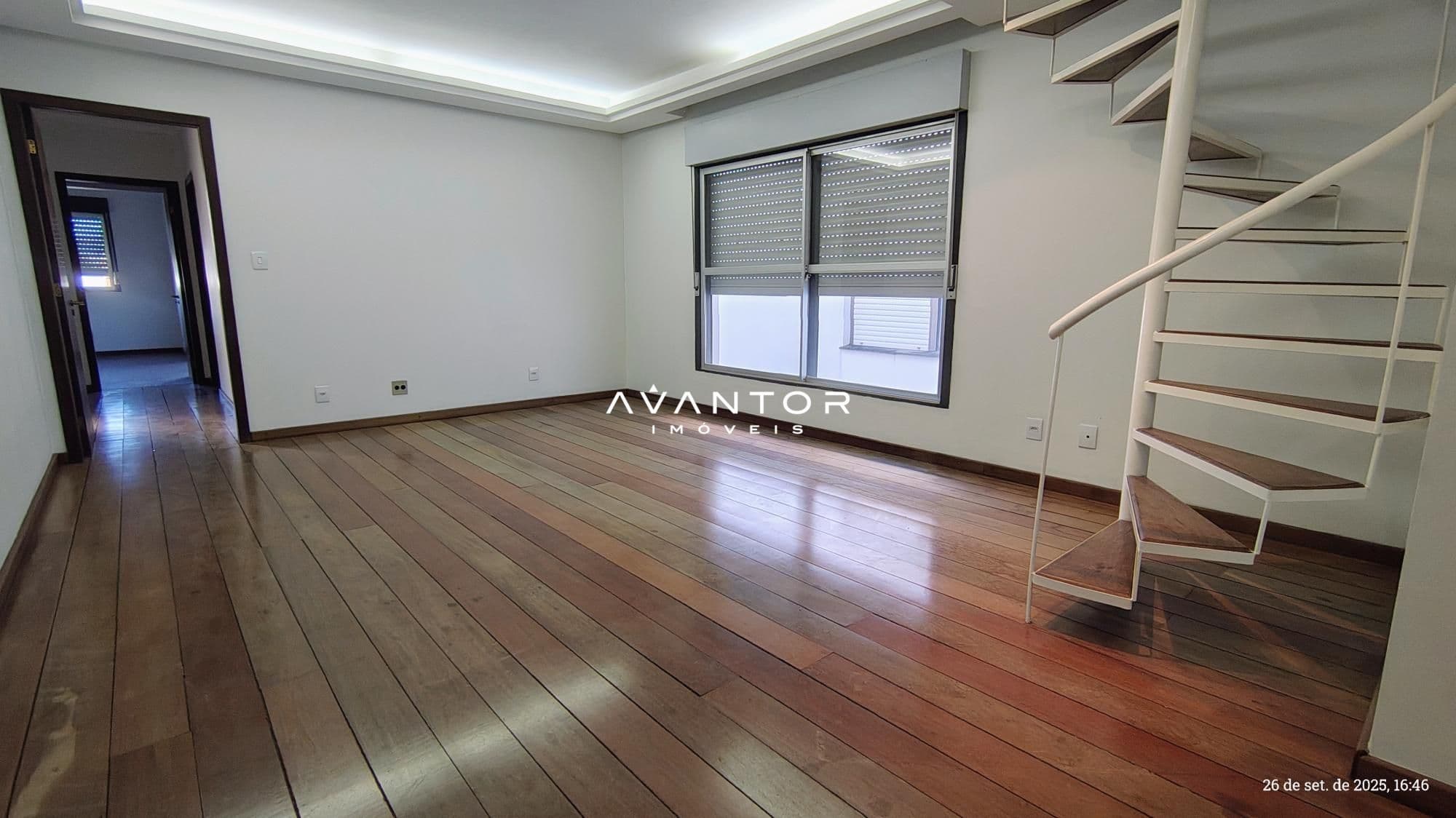 Sala de estar-jantar — Apartamento com 3 quartos à venda em Duque de Caxias, Santa Maria/RS