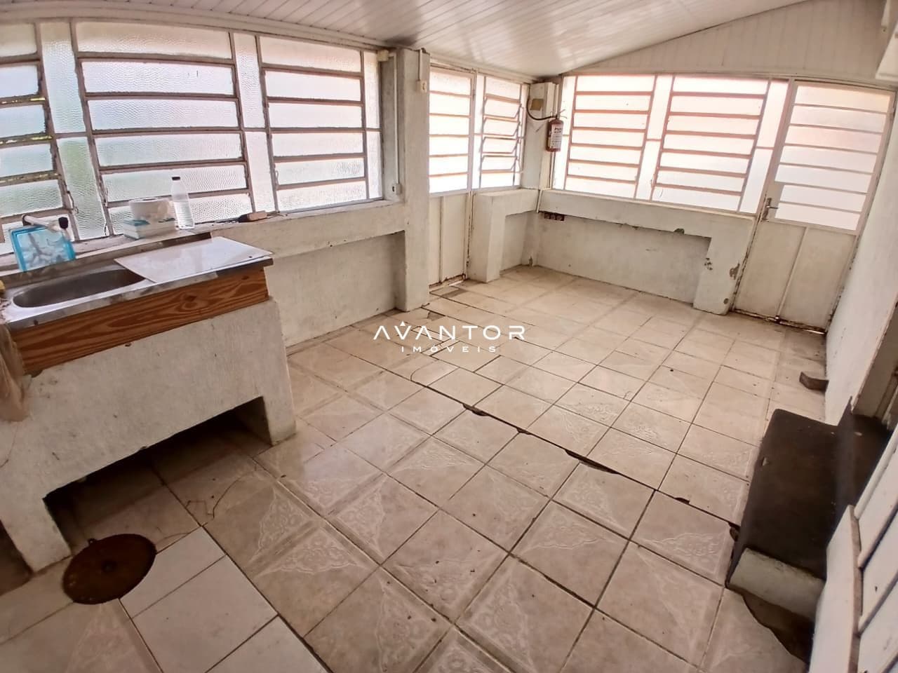 Casa com 4 quartos para alugar em Nossa Senhora das Dores, Santa Maria/RS — foto 11 de 13