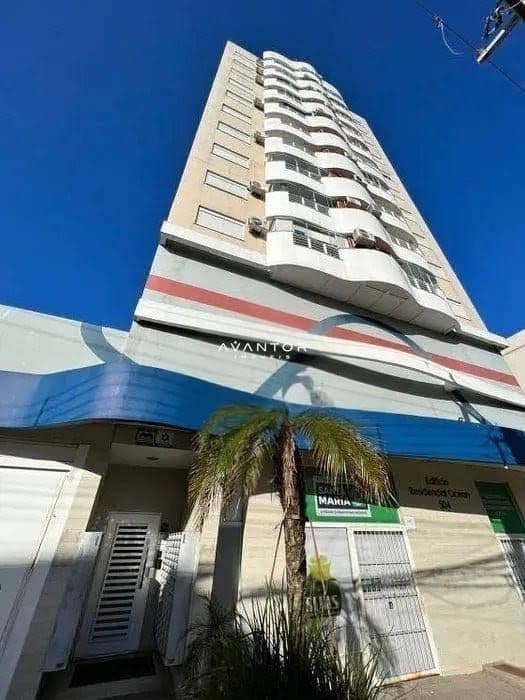 Fachada do prédio com sacadas — Apartamento com 2 quartos à venda no Residencial Ocean, em Centro, Santa Maria/RS
