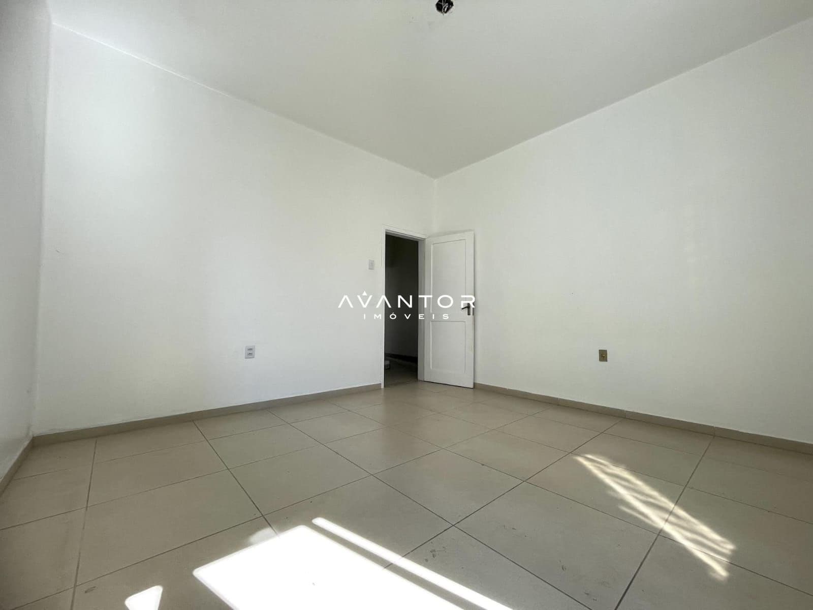 Casa com 5 quartos à venda em Centro, Santa Maria/RS — foto 18 de 33