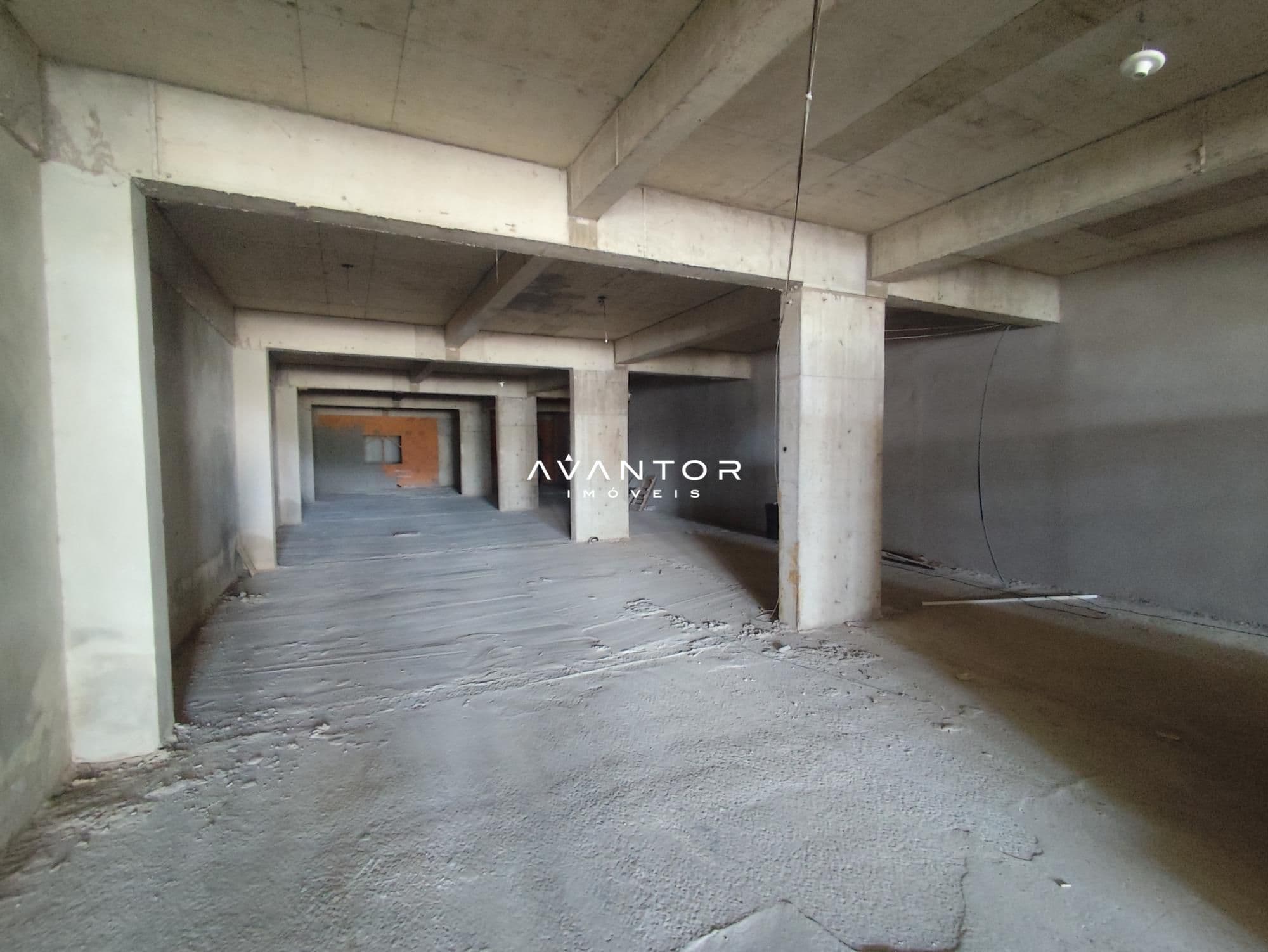 Loja com 2 salas para alugar no Residencial San Carlos, em Camobi, Santa Maria/RS — foto 4 de 7