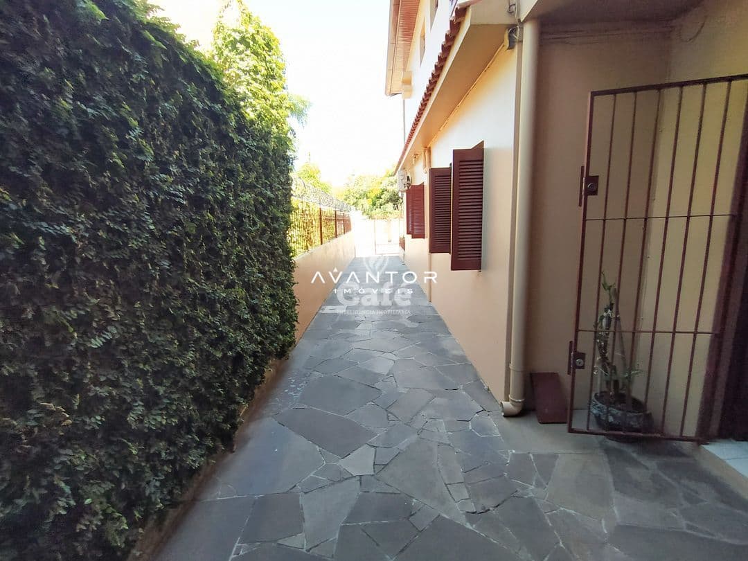 Casa, 6 Dormitórios, 1 Suíte, 5 Banheiros, 2 Vagas, Salão de festas, Sacada, Terraço, Noss — Casa com 6 quartos à venda em Nossa Senhora do Rosário, Santa Maria/RS