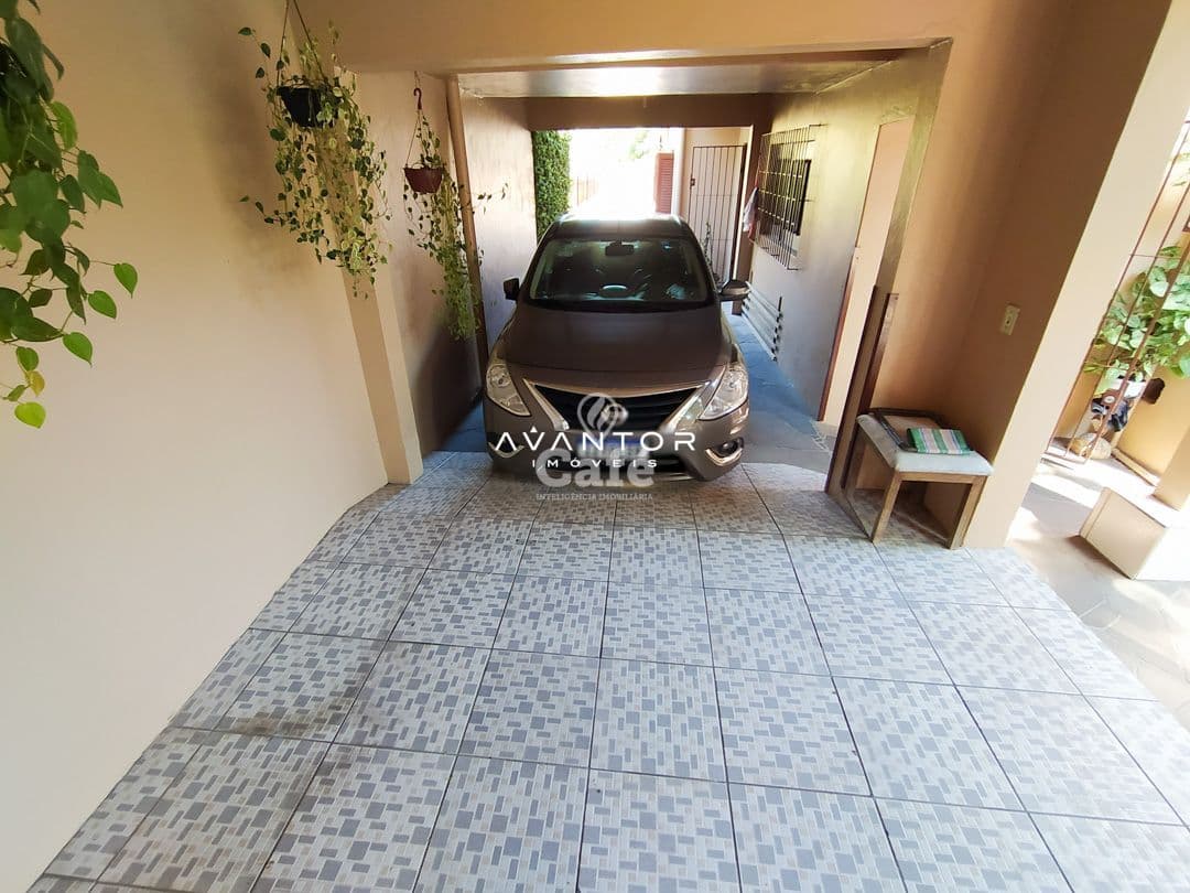 Casa, 6 Dormitórios, 1 Suíte, 5 Banheiros, 2 Vagas, Salão de festas, Sacada, Terraço, Noss — Casa com 6 quartos à venda em Nossa Senhora do Rosário, Santa Maria/RS