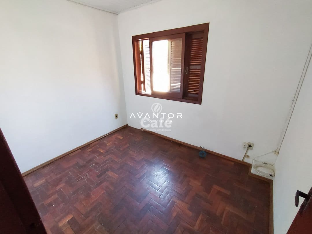 Casa, 6 Dormitórios, 1 Suíte, 5 Banheiros, 2 Vagas, Salão de festas, Sacada, Terraço, Noss — Casa com 6 quartos à venda em Nossa Senhora do Rosário, Santa Maria/RS