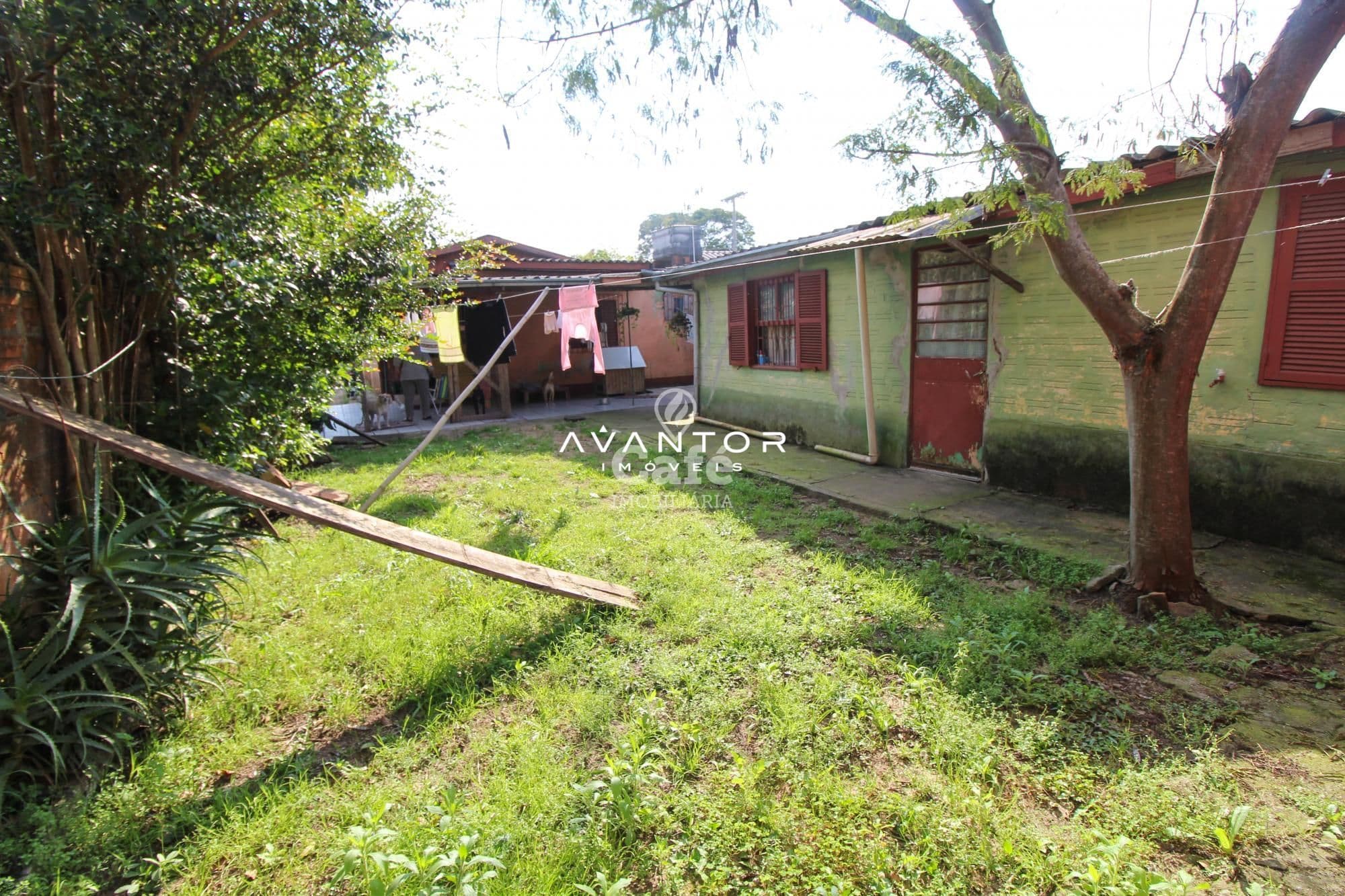 Terreno potencial para edificações, próximo ao centro de Santa Maria-RS — Casa com 3 quartos à venda em Nossa Senhora do Rosário, Santa Maria/RS