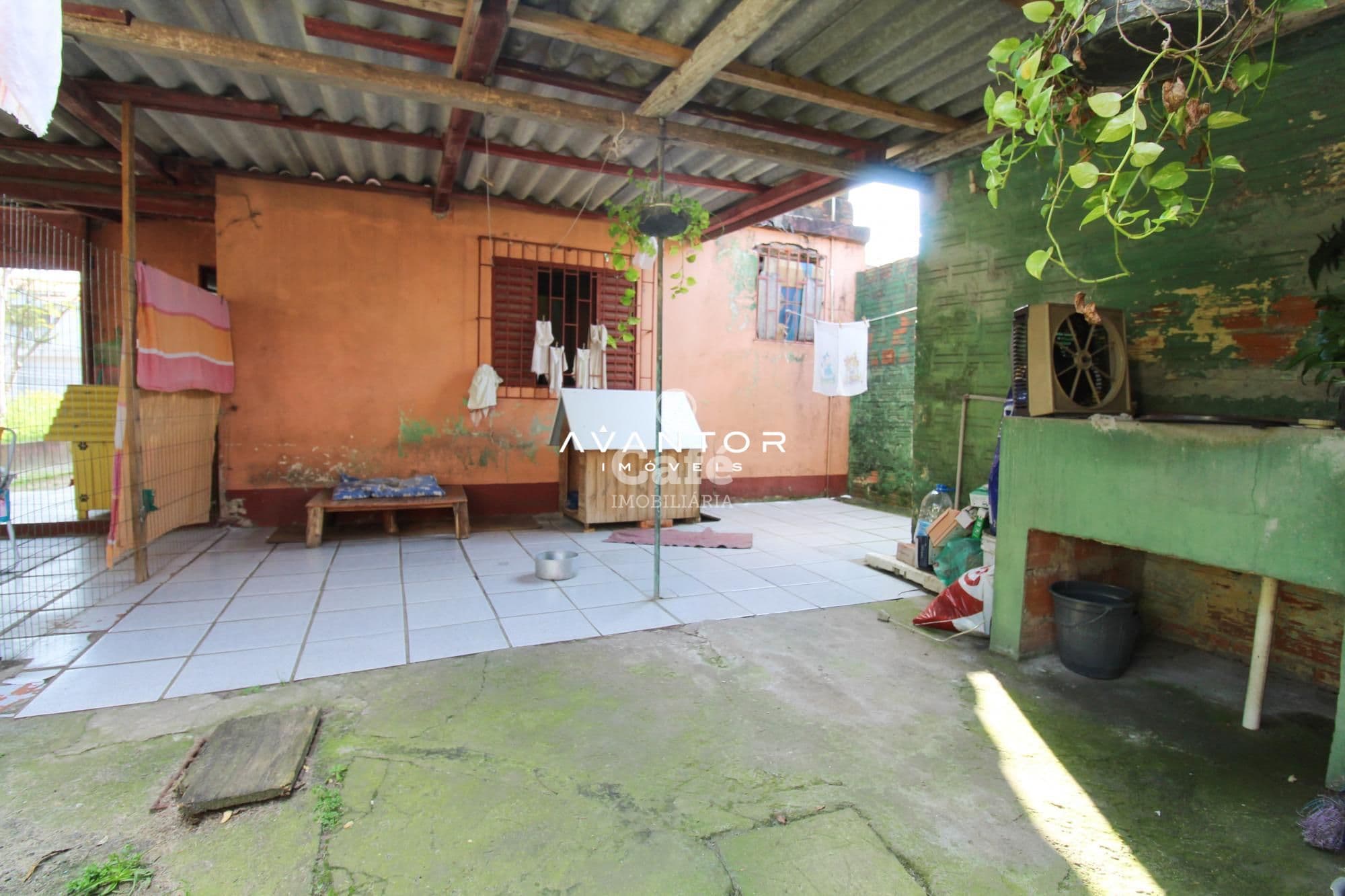 Terreno potencial para edificações, próximo ao centro de Santa Maria-RS — Casa com 3 quartos à venda em Nossa Senhora do Rosário, Santa Maria/RS