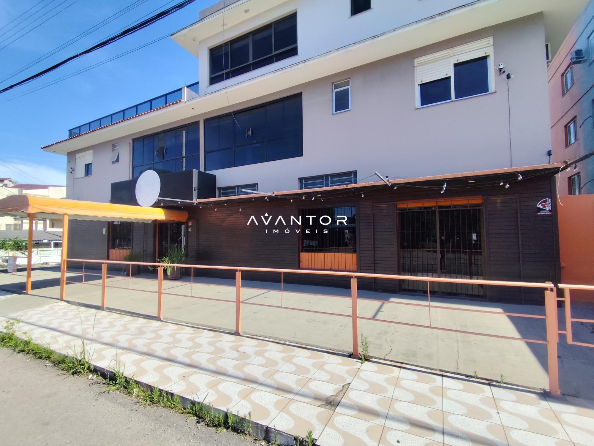 Loja com 2 salas para alugar em Camobi, Santa Maria/RS — foto 2 de 18