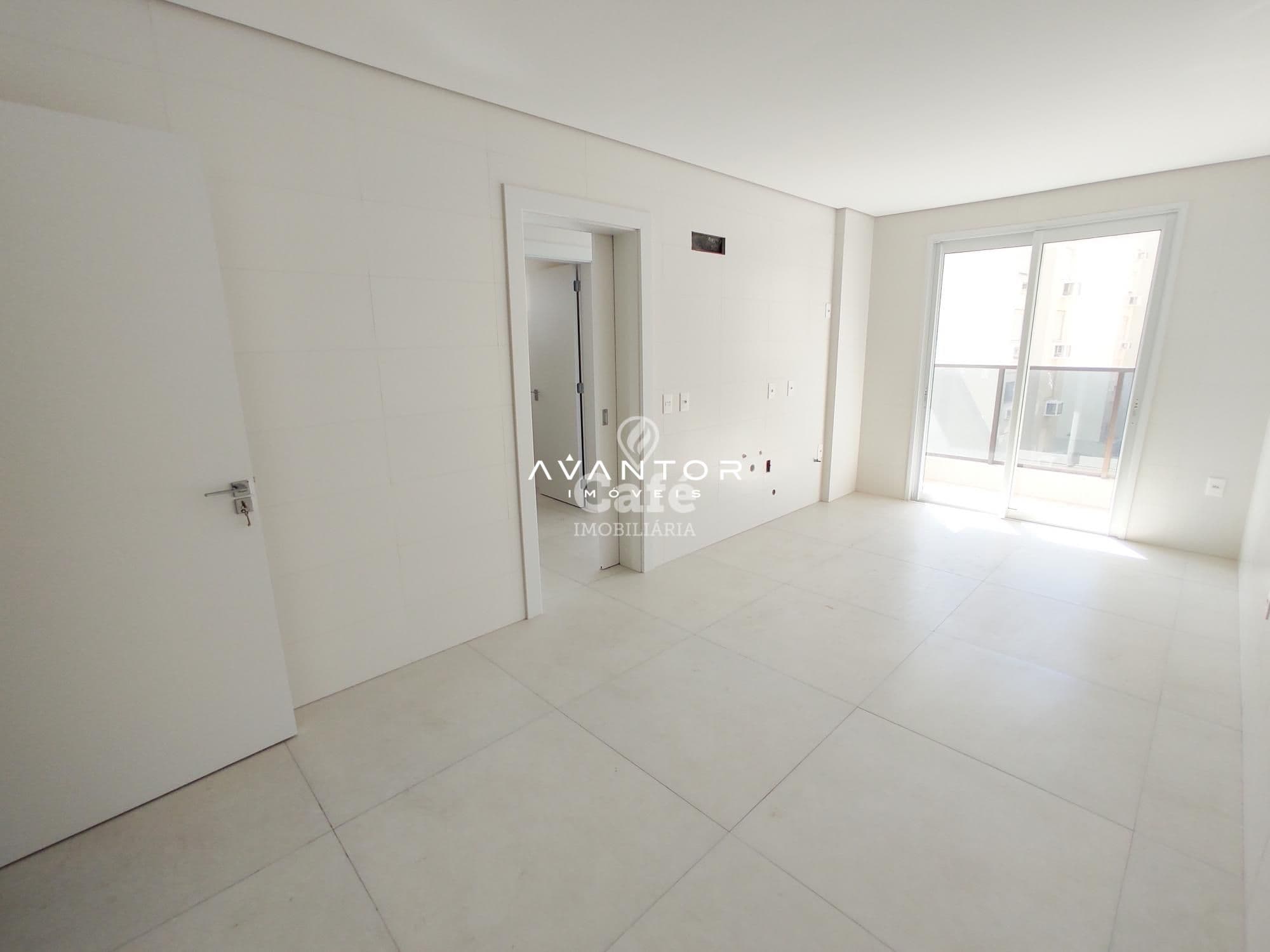 Apartamento amplo com 4 dormitórios, sendo 3 suíte, ampla área gourmet, 3 vagas de garagen — Apartamento com 4 quartos à venda em Nossa Senhora de Lourdes, Santa Maria/RS