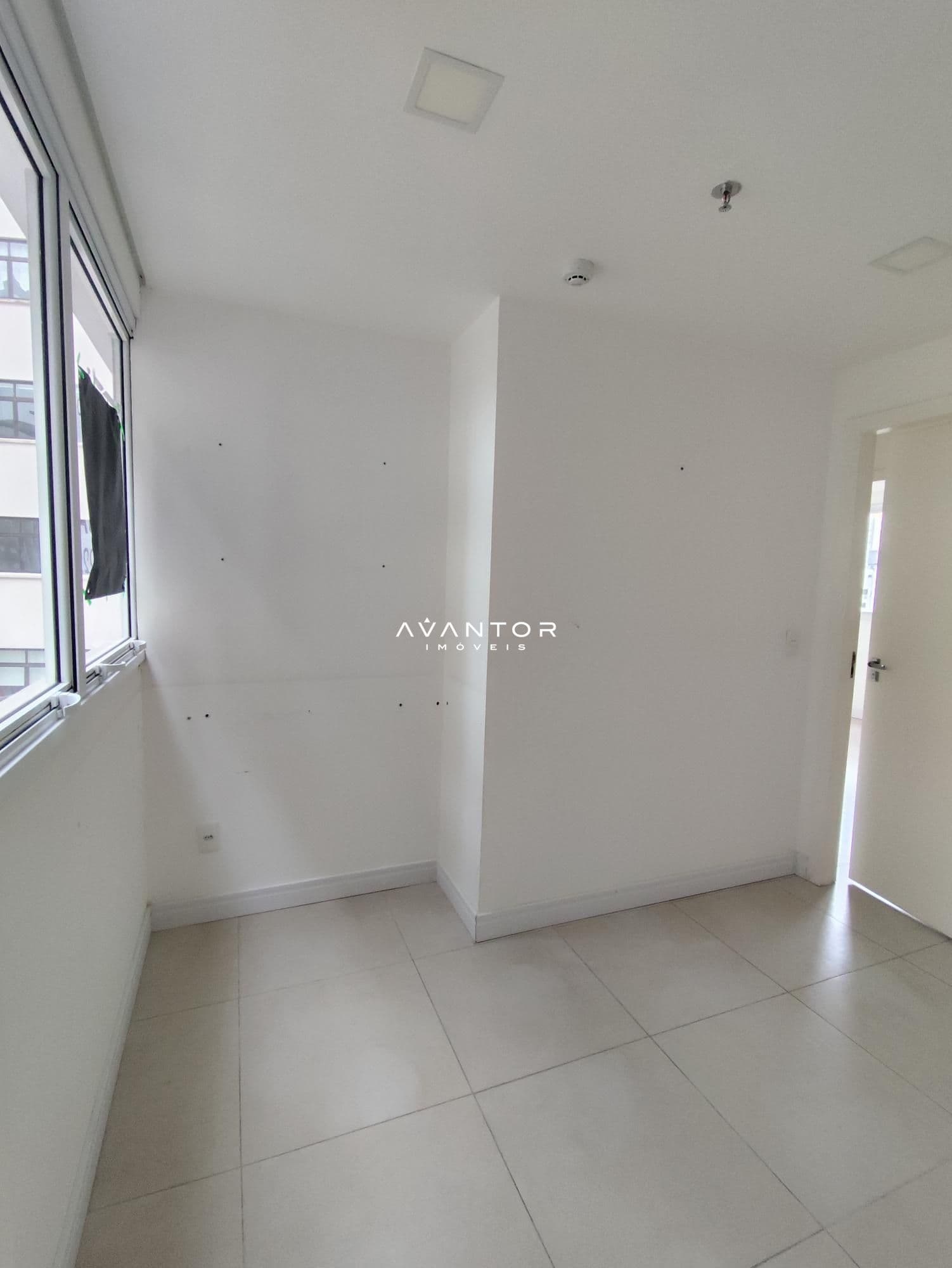 Sala Comercial com 4 salas à venda no Centro Profissional Dr. Pedro Martinez, em Centro, Santa Maria/RS — foto 9 de 9
