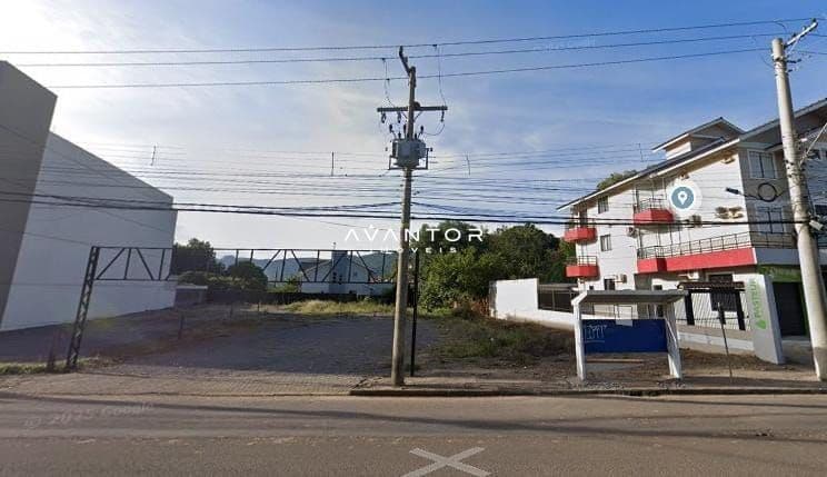 Fachada do imóvel com vista da rua — Terreno à venda em Camobi, Santa Maria/RS