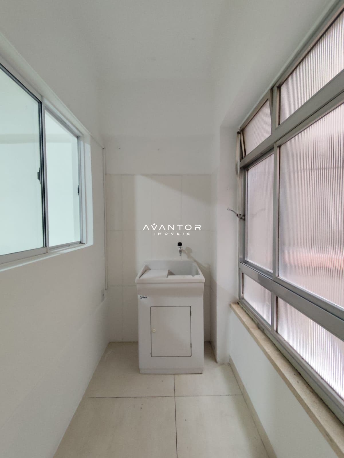 Apartamento com 2 quartos à venda no Edifício Galeria do Comércio, em Centro, Santa Maria/RS — foto 6 de 15