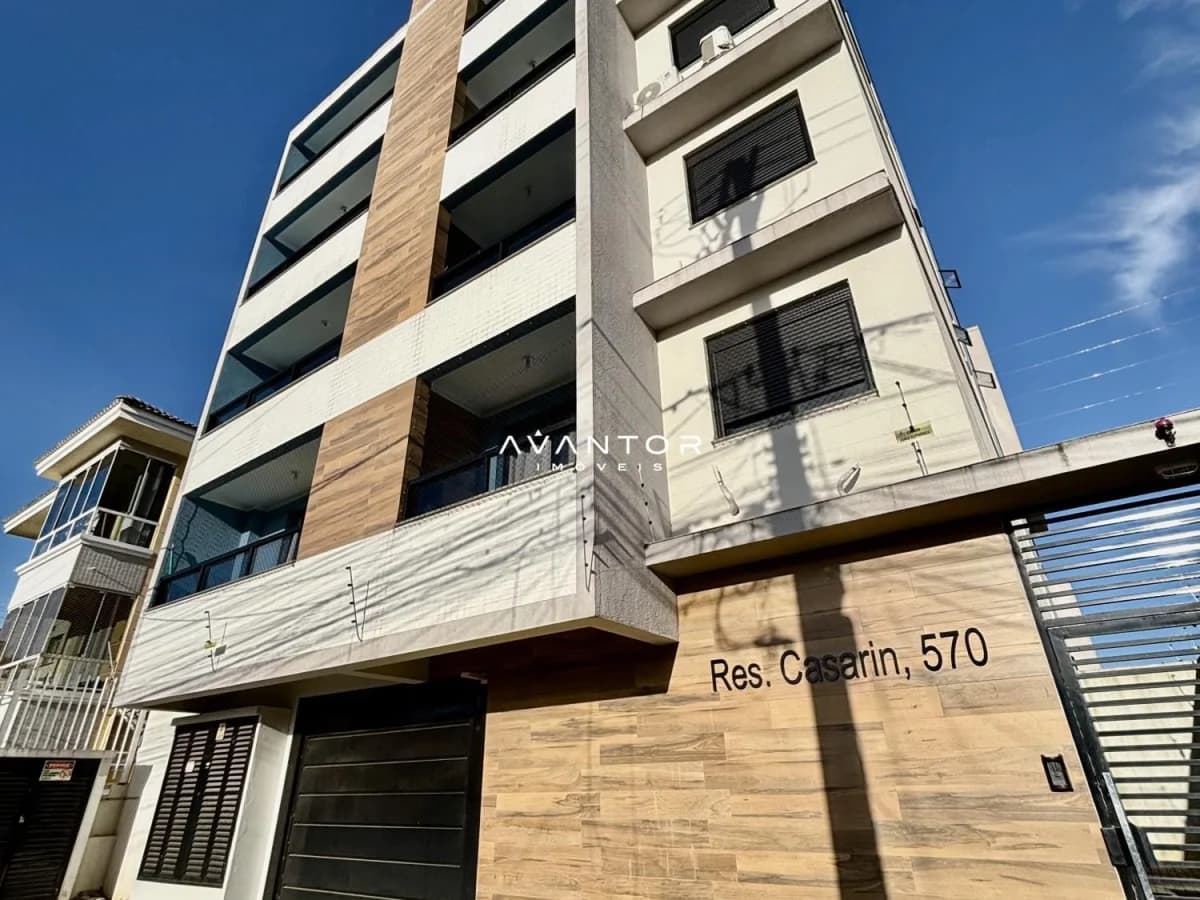 Fachada do prédio com sacadas — Residencial Casarin, Camobi, Santa Maria/RS