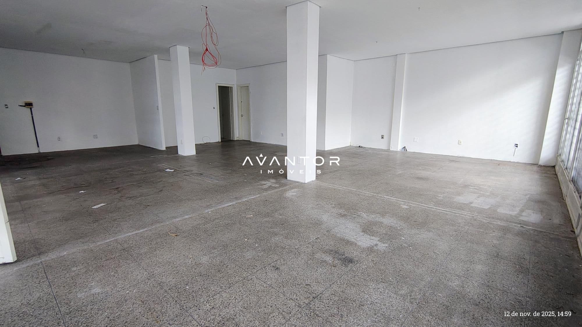 Loja com 1 sala para alugar no Edifício General Argemiro Souto, em Centro, Santa Maria/RS — foto 6 de 10