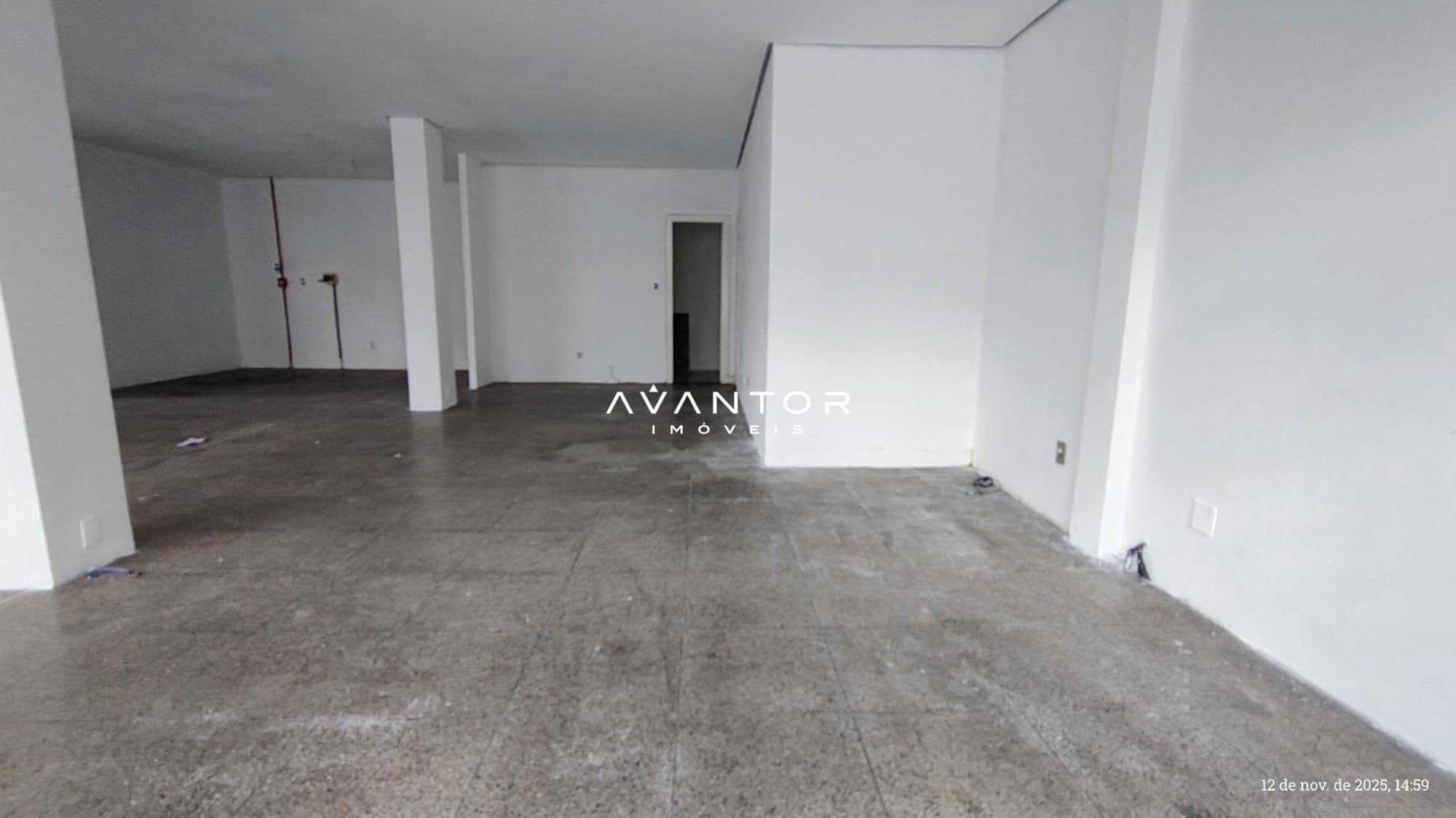Loja com 1 sala para alugar no Edifício General Argemiro Souto, em Centro, Santa Maria/RS — foto 7 de 10