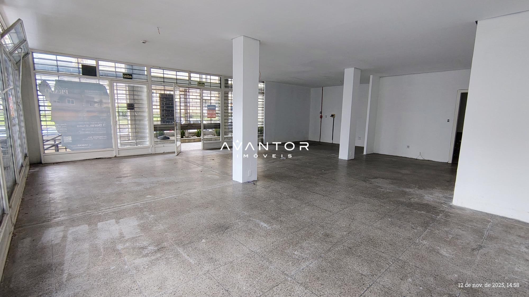 Loja com 1 sala para alugar no Edifício General Argemiro Souto, em Centro, Santa Maria/RS — foto 8 de 10