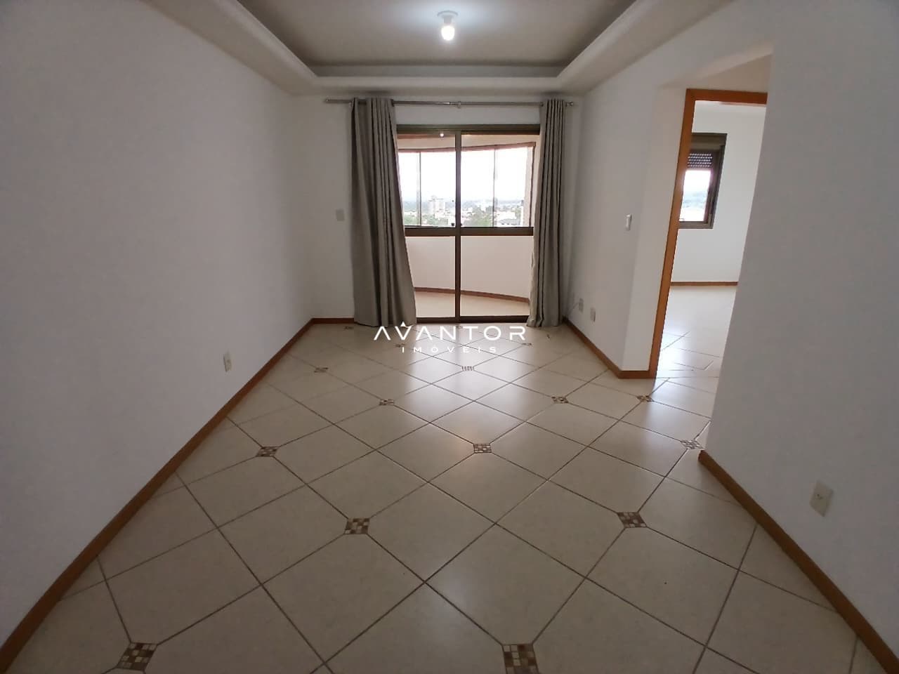 Apartamento com 2 quartos à venda no Residencial Royal Plazza, em Nossa Senhora das Dores, Santa Maria/RS — foto 3 de 18