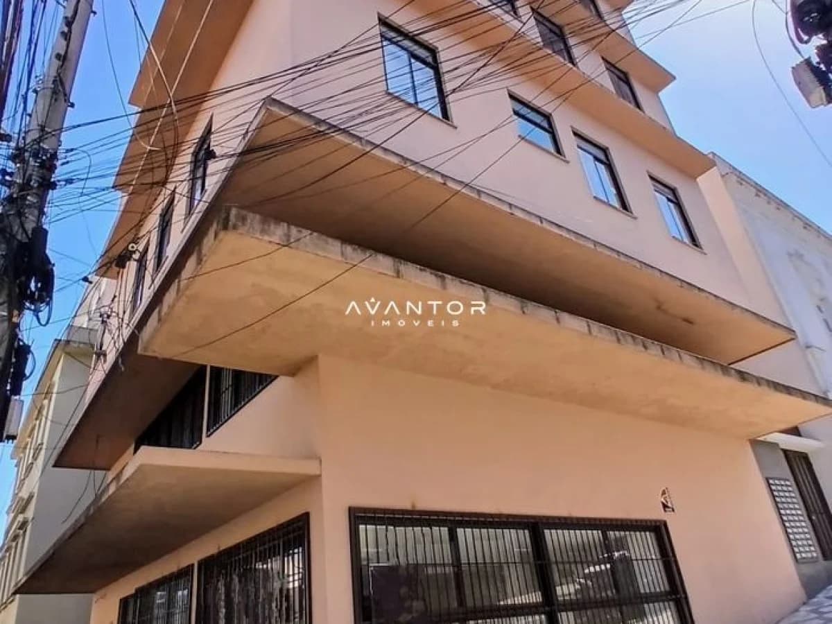Fachada do prédio com sacadas — Apartamento com 1 quarto à venda no Edifício Santa Terezinha, em Centro, Santa Maria/RS