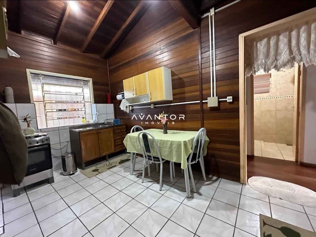 Casa com 6 quartos à venda em Nossa Senhora Medianeira, Santa Maria/RS — foto 4 de 14