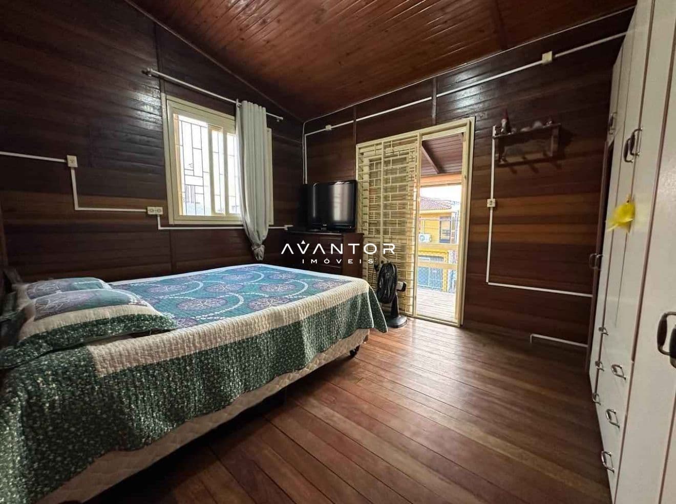Casa com 6 quartos à venda em Nossa Senhora Medianeira, Santa Maria/RS — foto 6 de 14