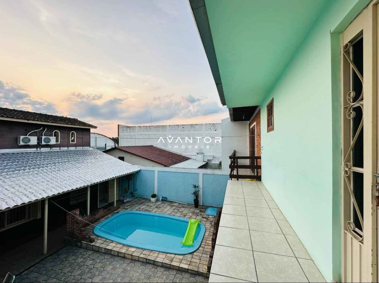 Casa com 6 quartos à venda em Nossa Senhora Medianeira, Santa Maria/RS — foto 12 de 14