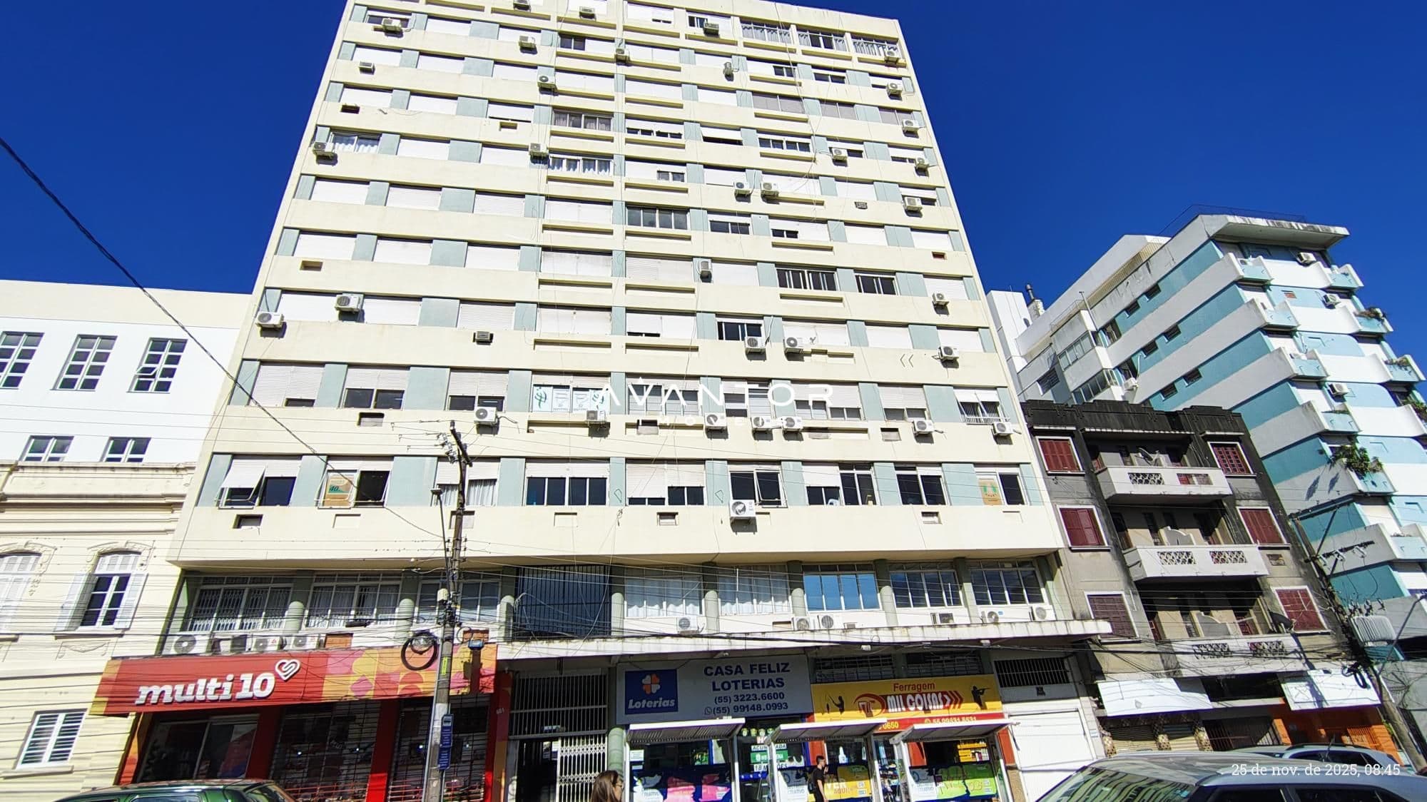 Fachada do prédio com sacadas — Apartamento com 2 quartos à venda em Nossa Senhora do Rosário, Santa Maria/RS