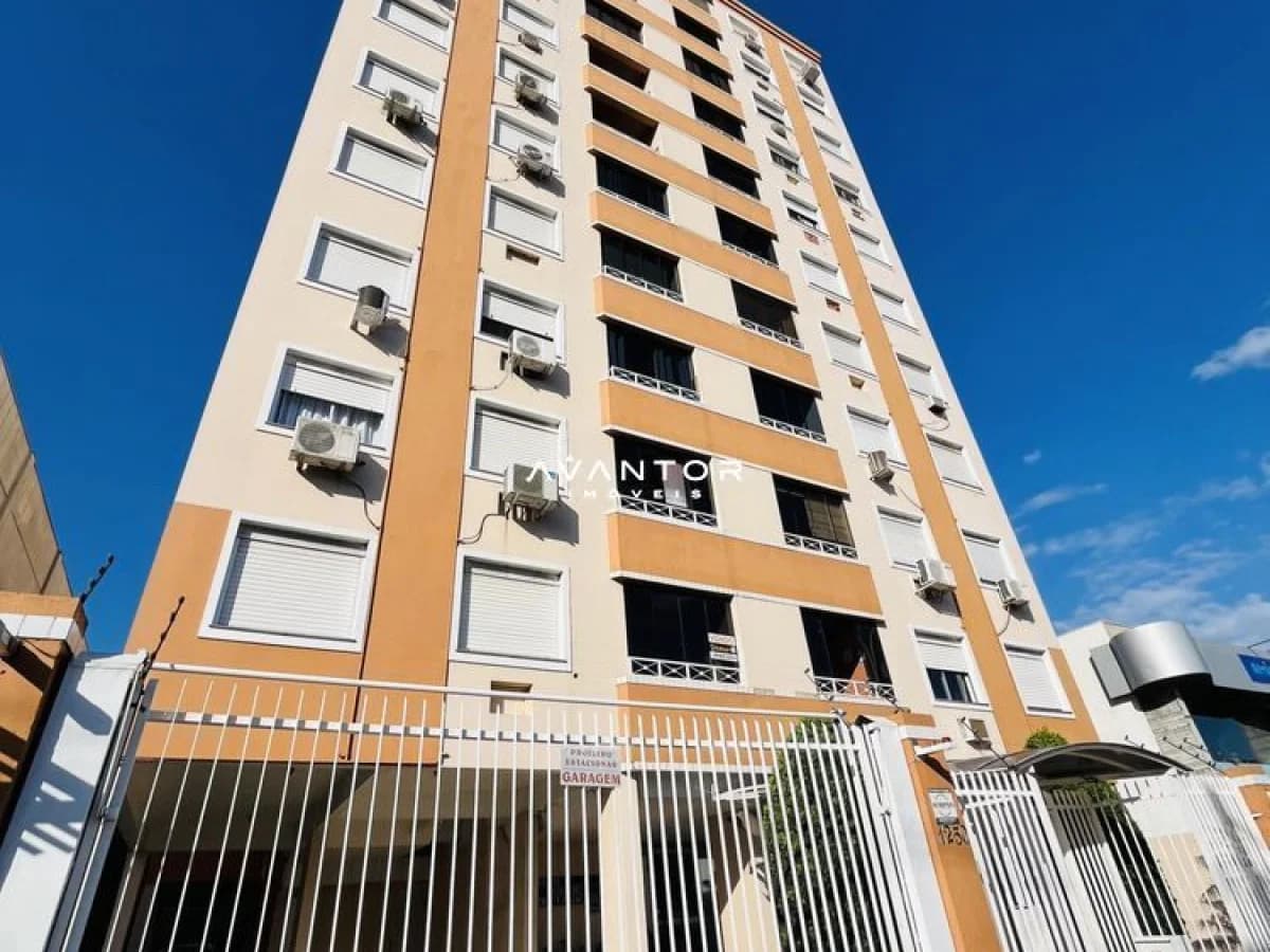Fachada do prédio com sacadas — Apartamento com 3 quartos à venda em Nossa Senhora de Lourdes, Santa Maria/RS