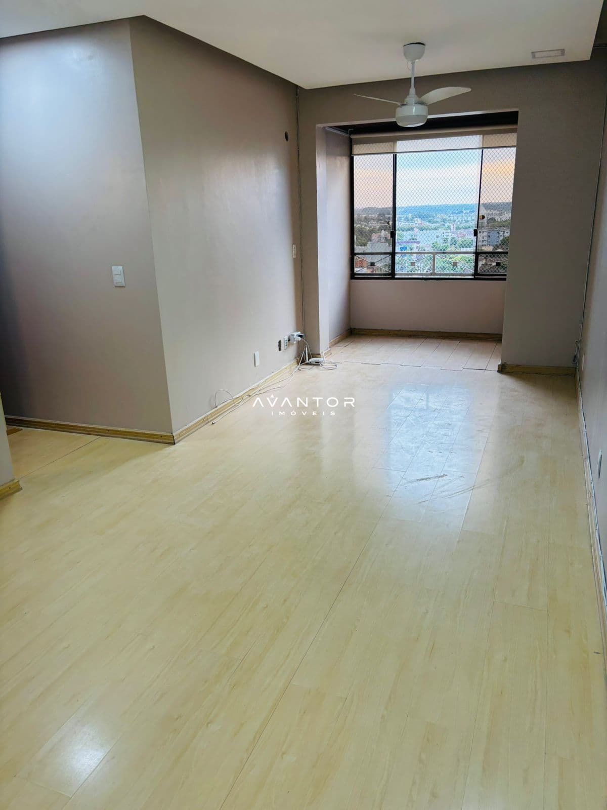 Apartamento com 3 quartos à venda no Edifício Torres Britânicas, em Nossa Senhora de Lourdes, Santa Maria/RS — foto 2 de 11